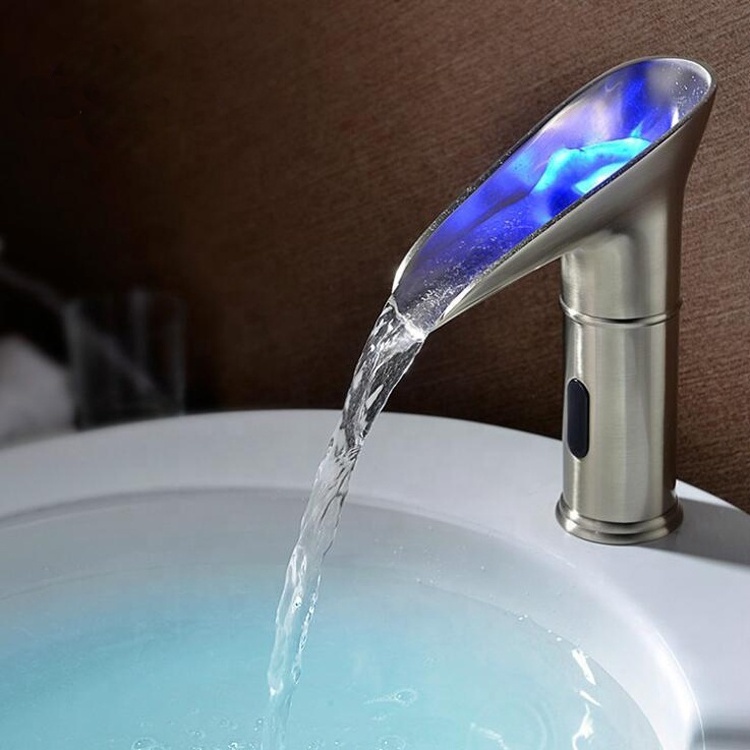 LED Color Waterfall Spout Single Handle Brass Bathroom Sink Faucet Lavatory Brushed Automatic Sensor Faucets