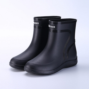 Fashion PVC Working Rain Boots Waterproof Man Rain medium height Shoes For Gentlemen