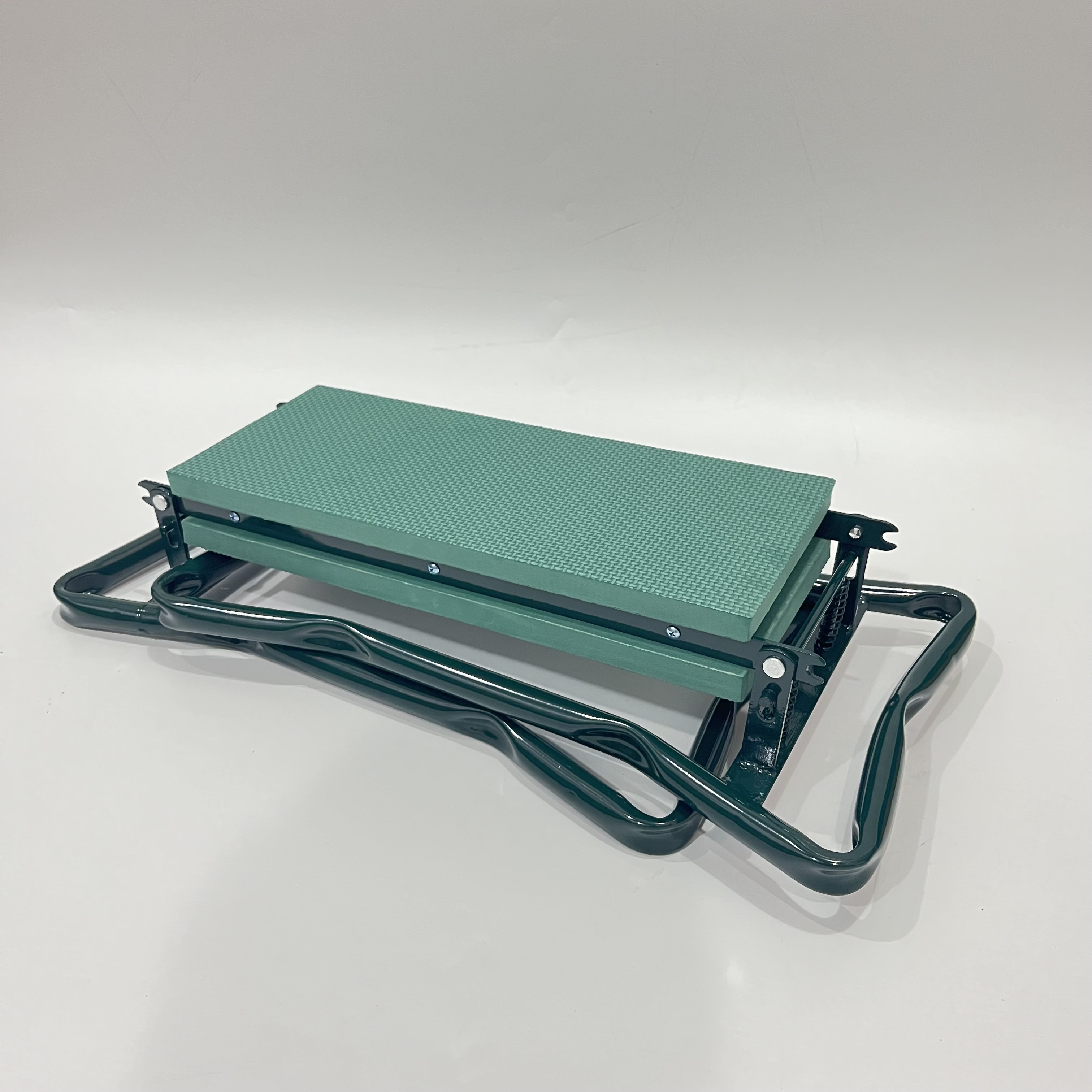 Multifunction Folding Garden Kneeler and Seat Other Garden Supplies with Tool Bag