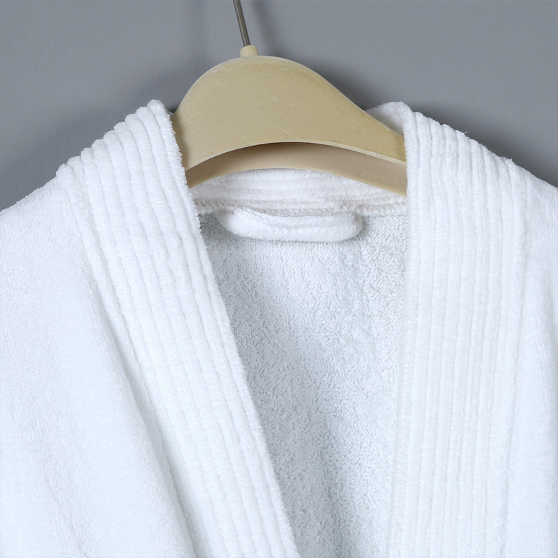 100% Cotton Velvet Classic White Luxury Hilton Hotel Cotton Terry  Bathrobe