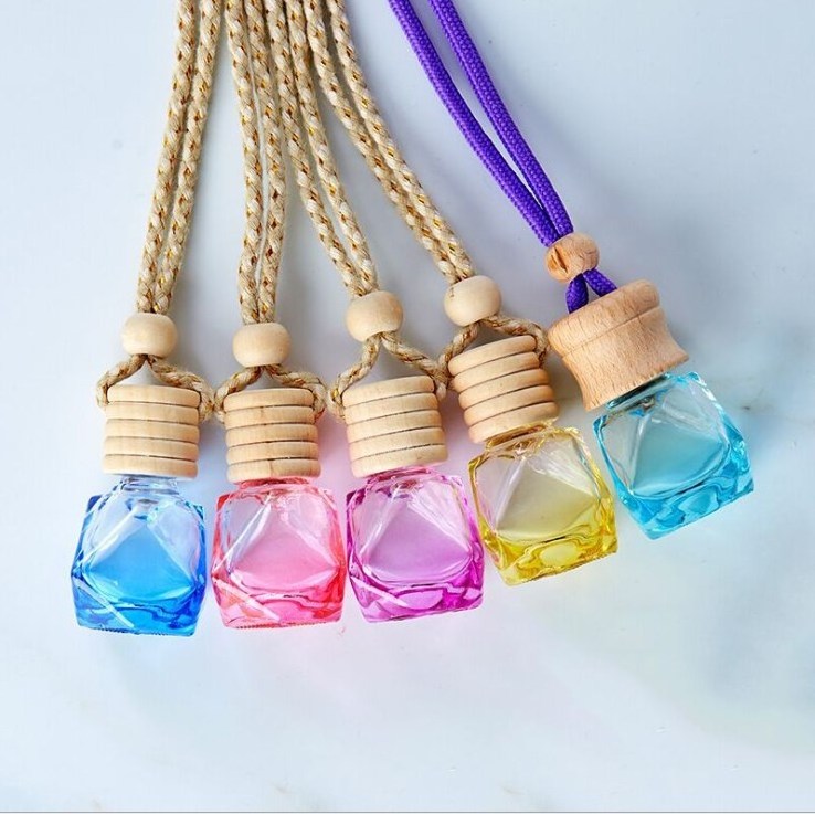 5ml 6ml 8ml 10ml Wholesale diffuser empty hanging car perfume bottle with wooden cap car aroma diffuser glass bottles