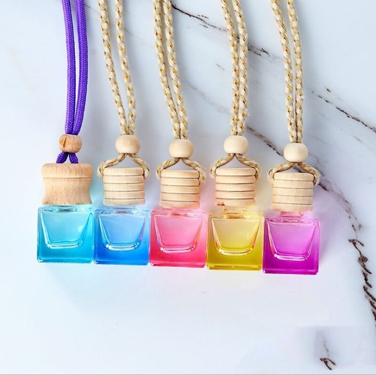 5ml 6ml 8ml 10ml Wholesale diffuser empty hanging car perfume bottle with wooden cap car aroma diffuser glass bottles