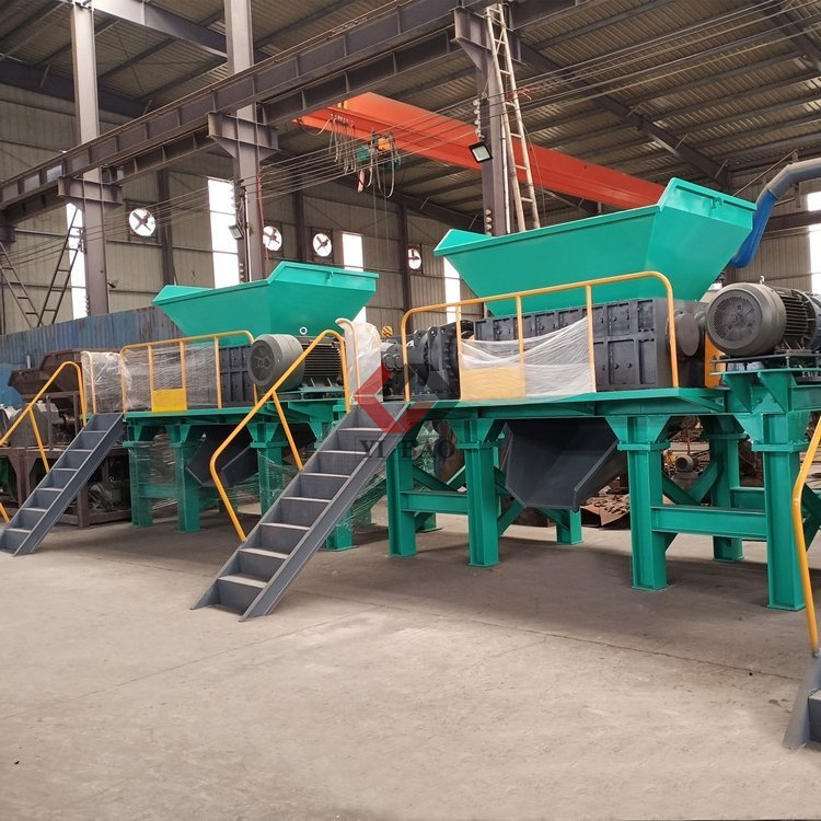 Topsoil Compost Shredder Machine 220V Used Tire Aluminium Can Recycling Equipment Easy to Operate for Manufacturing Plants