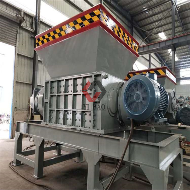 Topsoil Compost Shredder Machine 220V Used Tire Aluminium Can Recycling Equipment Easy to Operate for Manufacturing Plants