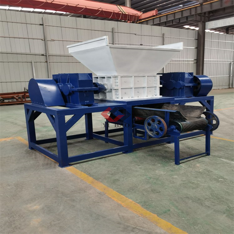 Topsoil Compost Shredder Machine 220V Used Tire Aluminium Can Recycling Equipment Easy to Operate for Manufacturing Plants