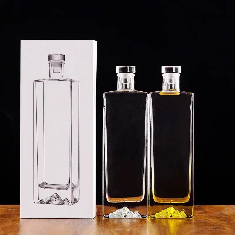 Factory custom square 750ml carved empty glass bottles for liquor screw cap high quality bottle liquor spirits