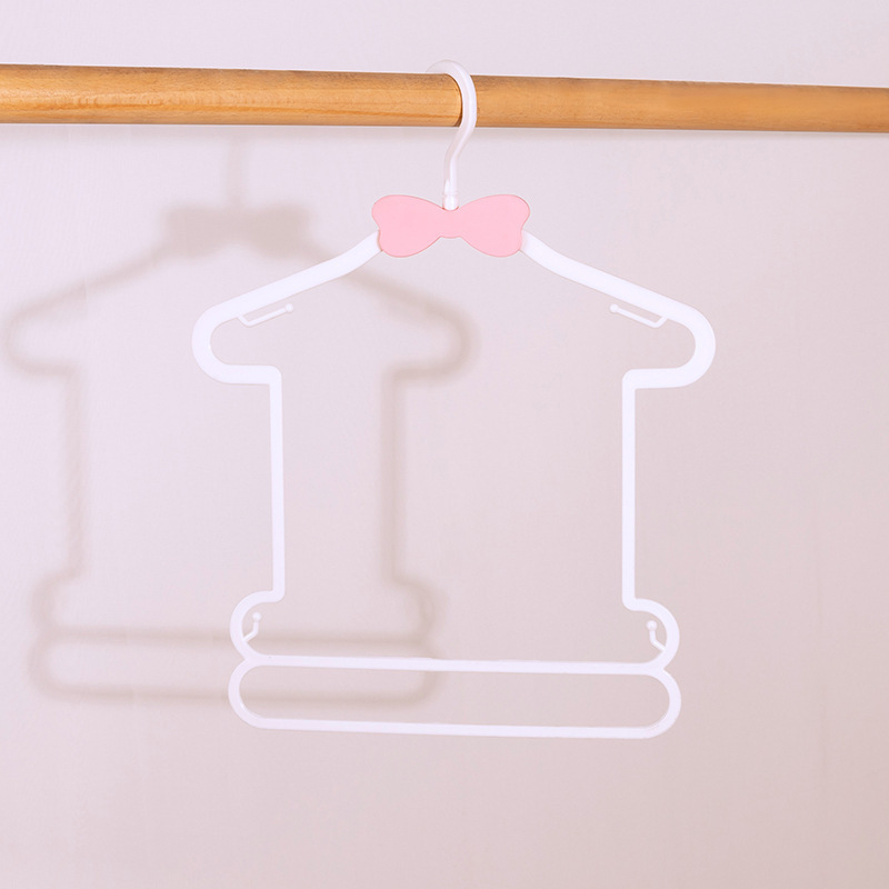 One-piece White Plastic Children Apron Body Hanger For Kids Suits multi-colors small kids clothes hangers