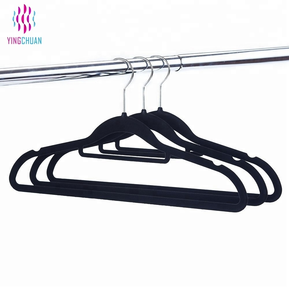 High-quality black velvet plastic hangers closet