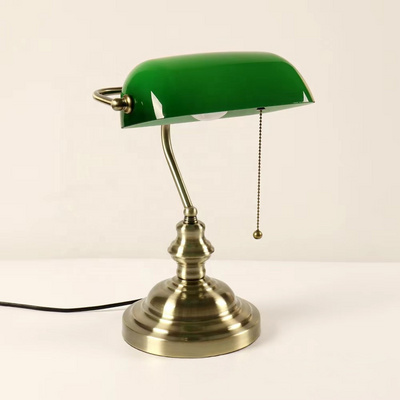 European Antique Brass Classic Vintage Desk Table Lamp For Banker