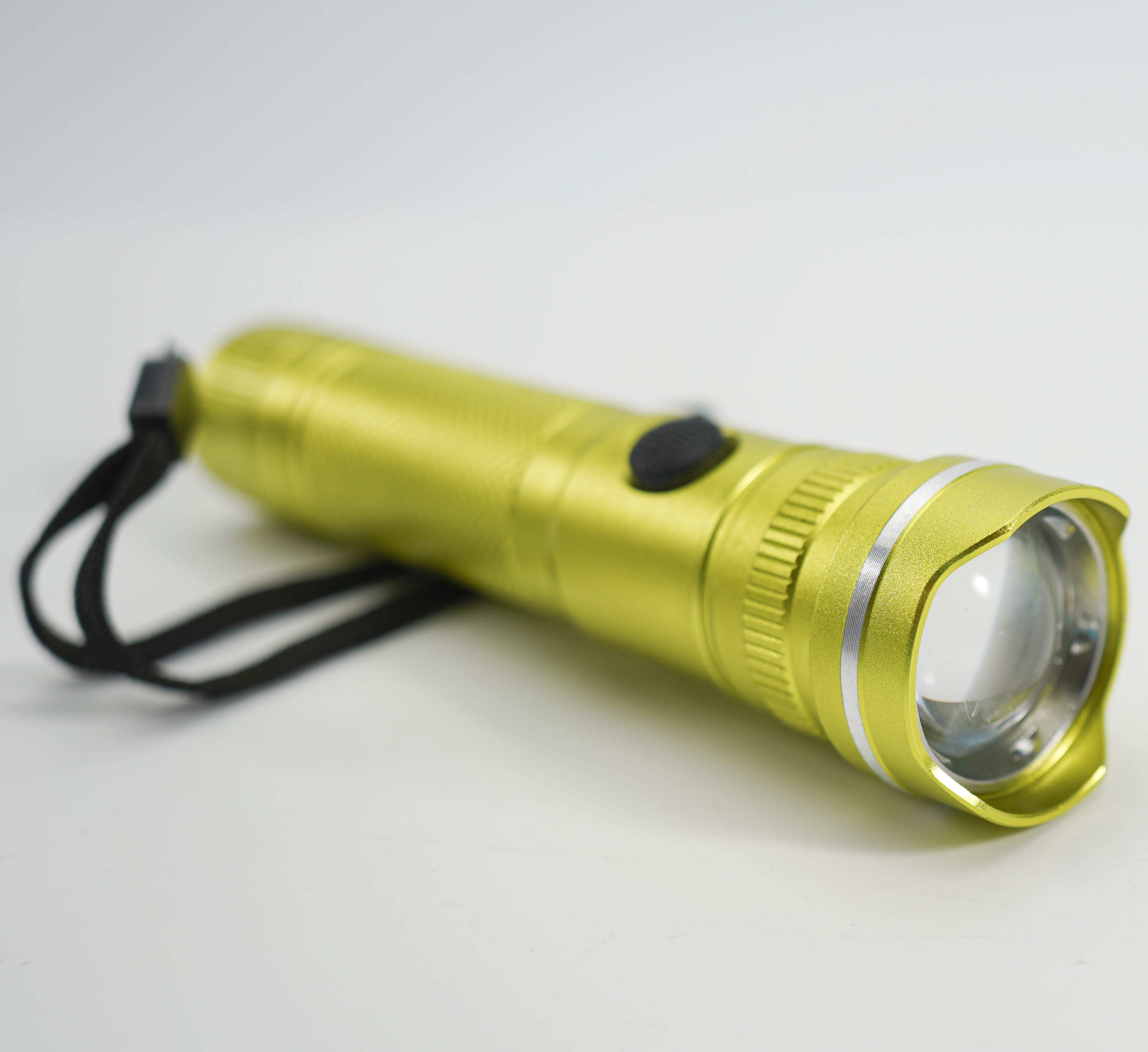 Flashlight OEM Adjustable Focus LED Aluminium Customized for Outdoor TORCH Aluminum Alloy 80 Emergency 70 Dry Battery AAA Rohs