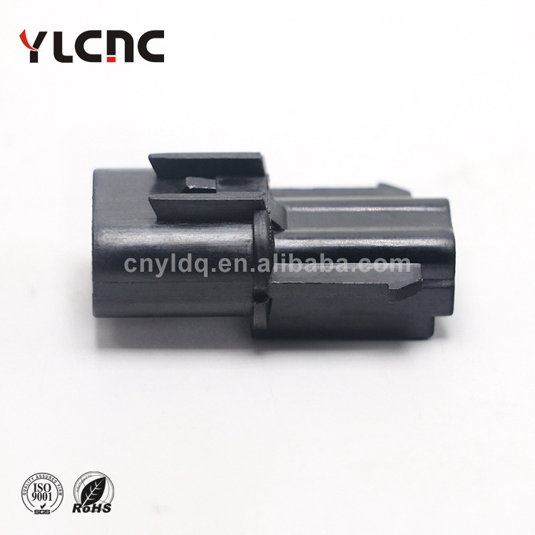 YLCNC Buy China 2 Pin Male Waterproof Circular Pa66 Gf13 Wire Connector PB621-02020