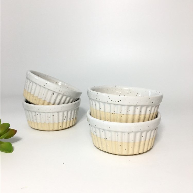 Assorted ceramic bakeware souffle dishes creme brulee porcelain stacking set ceramic ramekin