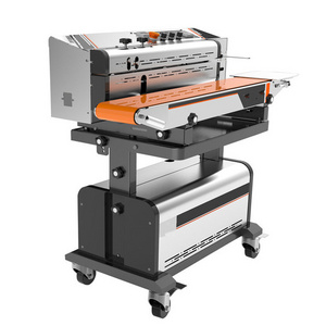 Commercial continuous band sealing machine with vacuum sealer