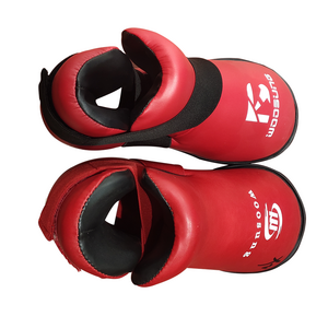 Woosung wholesale martial arts training equipment protector itf karate taekwondo foot protector