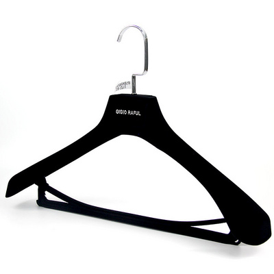 high quality wide shoulder plastic flocking velvet  coat jacket hanger suit  hanger for clothes with pant trouser cross-bar