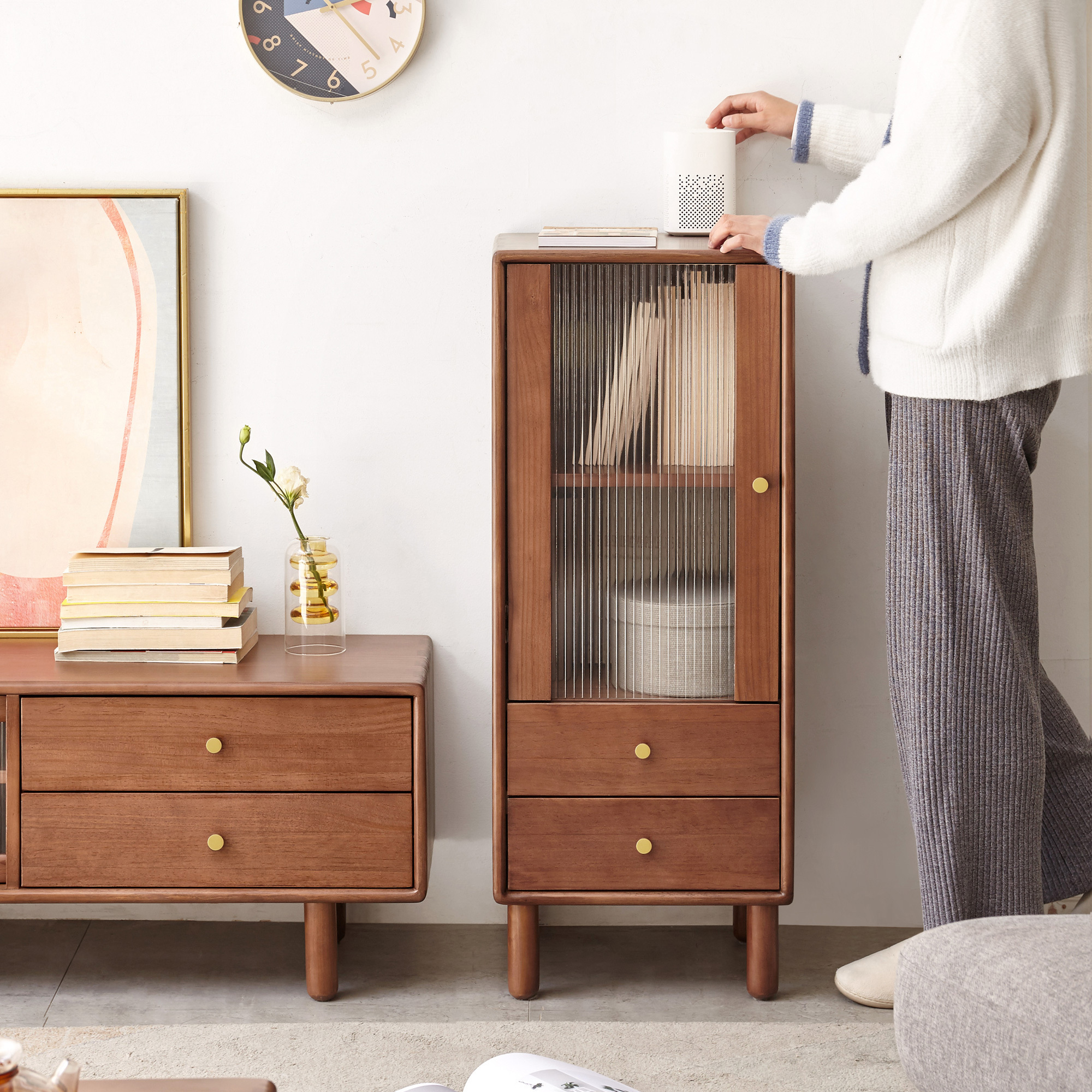 Luxury Traditional Double Drawers Filing Cabinets Natural Solid Wood Storage And Kitchen Furniture Cabinet With Grey Glass