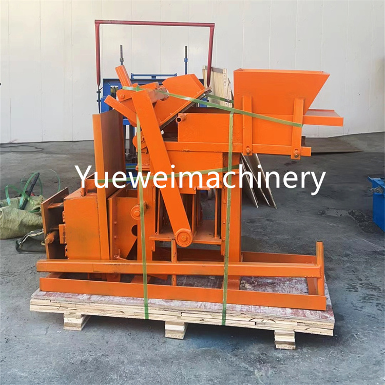 China professional semi Automatic electric hydraulic mud clay interlocking Lego brick making machine