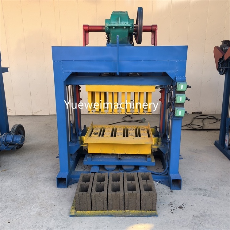 High quality industrial fully automatic electric interlocking cement concrete hollow block brick making machine for sale