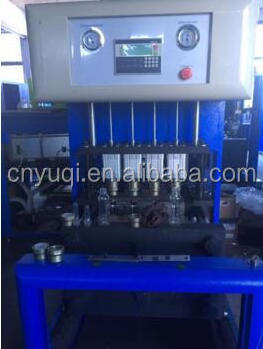 4 Cavity automatic dropping the bottle Semi Automatic Pet plastic bottle blowing machine