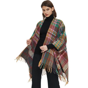 2023 Custom National style wavy plaid with sleeves knitted fringe shawl women's autumn and winter thick warm split outer cape