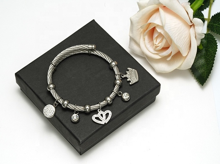 European and American Fashion Diamond Heart Bracelet 18K Crown Personalized Versatile Women's Stainless Steel Bracelet