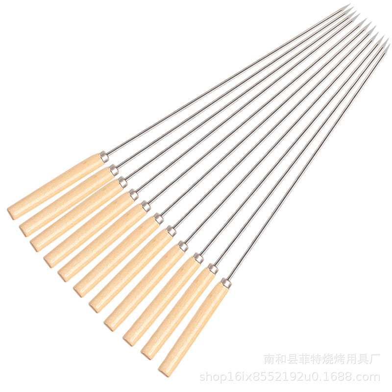 Wholesale Outdoor BBQ Barbecue Roasting Sticks Stainless Steel Bbq Skewers With Wooden Handle