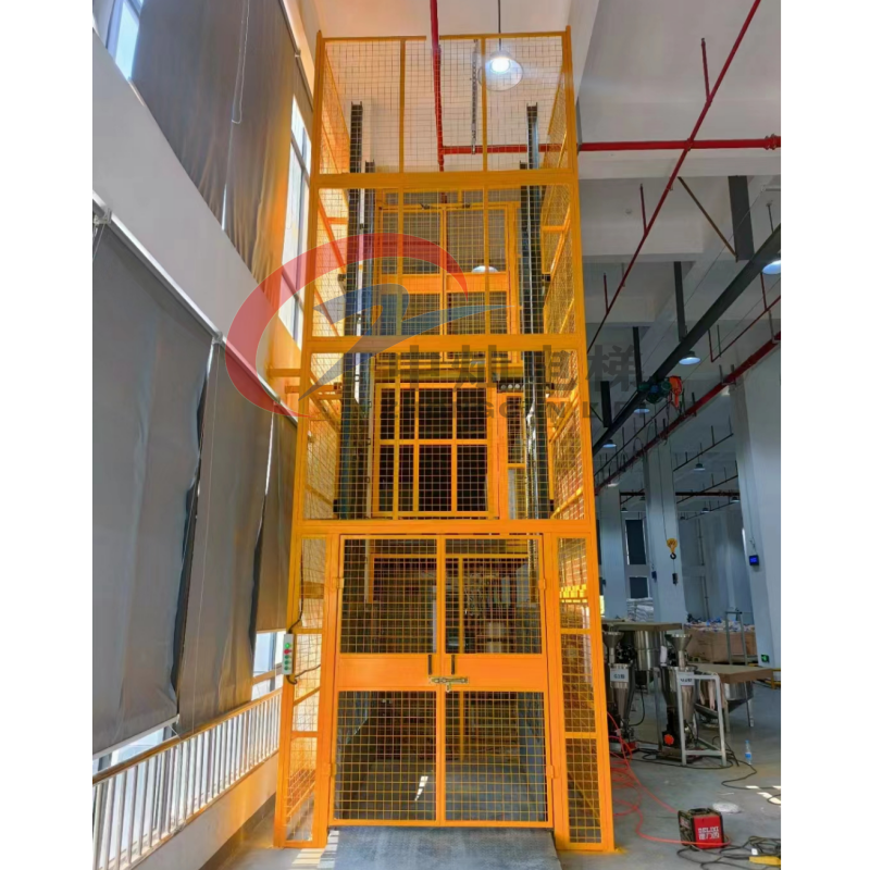 Hot sale 2 ton warehouse freight elevator/cargo lift 5m/goods lift machine