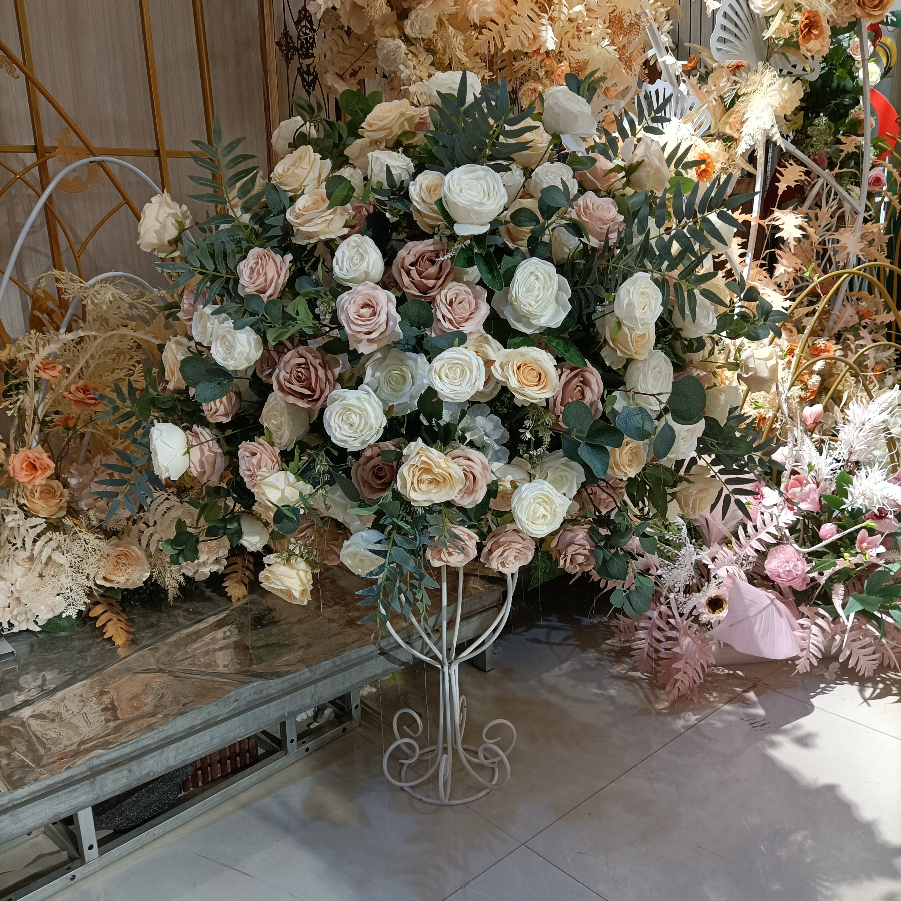 luxury Wedding rose ball ccenterpieces for wedding table customize artificial flower ball silk flowers wholesale flower ball