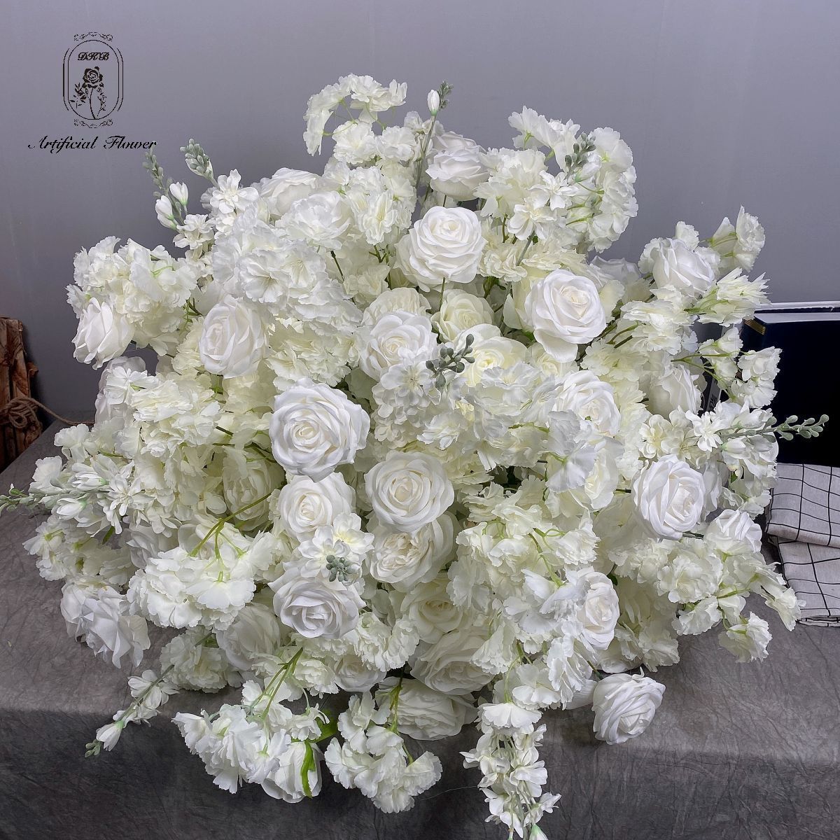 Wholesale popular silk table decorative kissing ball artificial flower ball centerpiece wedding flower balls