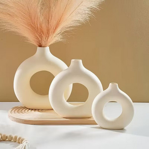 Nordic Circular Hollow Donuts White Vases Flower Home Living Room Decoration Accessories Interior Desktop Ceramic Vase Decor