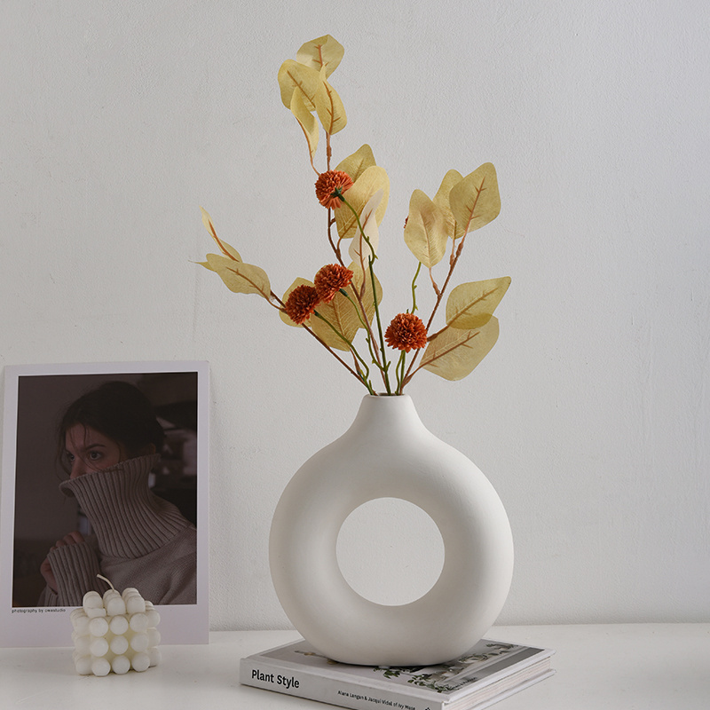 Nordic Circular Hollow Donuts White Vases Flower Home Living Room Decoration Accessories Interior Desktop Ceramic Vase Decor