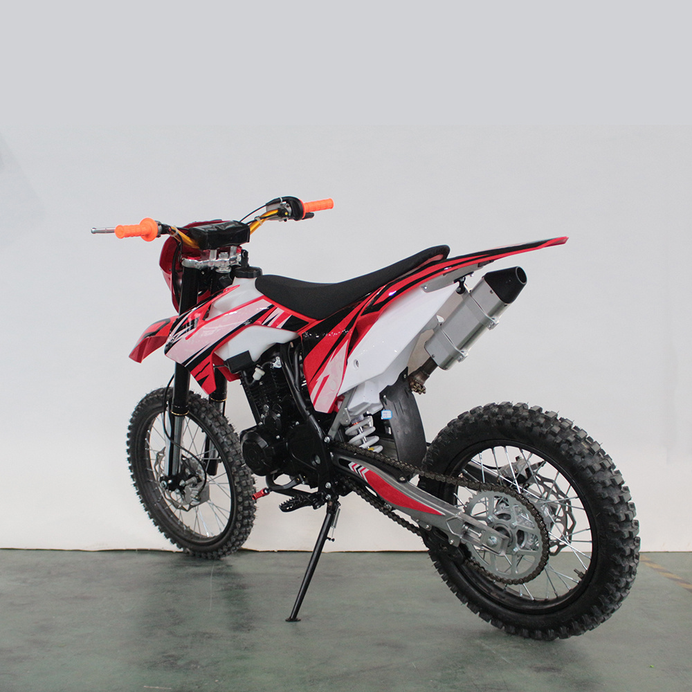 Good quality motorcycle engine 250cc Chinese dirt bike