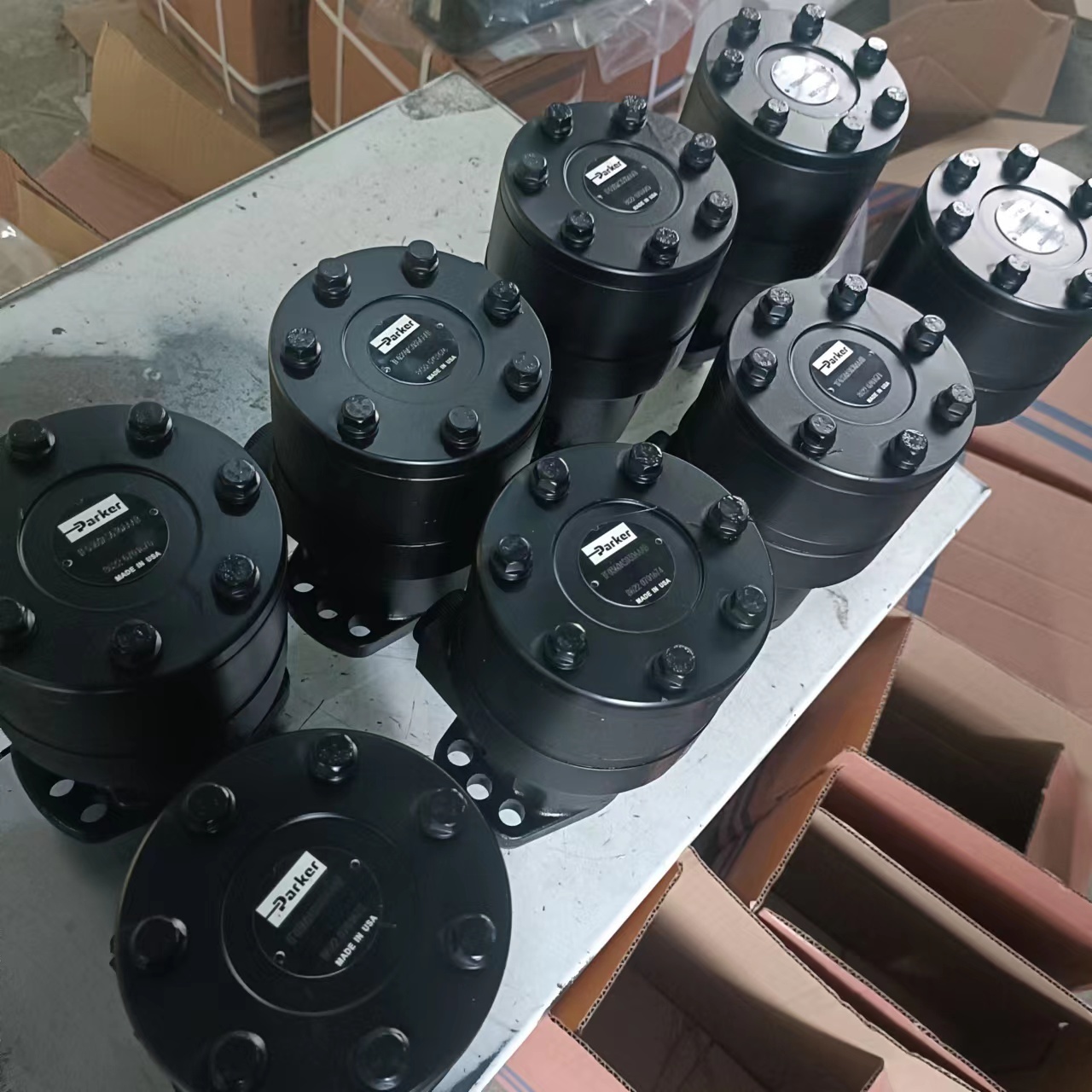 White hydraulic drive Motor 500 520 530 531 OMER BMER TG TF TE series 530260A5821AAAAAS High Torque Hydraulic orbit motor