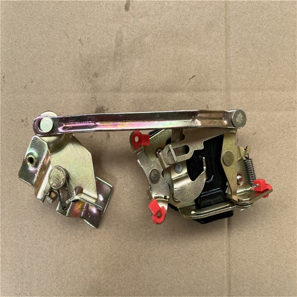 2020 hot sale for FAW  truck parts 6105015E109 Left door lock