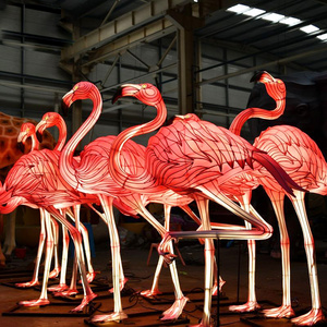 2023 New Outdoor Festival Motif Light Decoration Waterproof Animal Theme Flamingo Lantern for Christmas Halloween Holiday