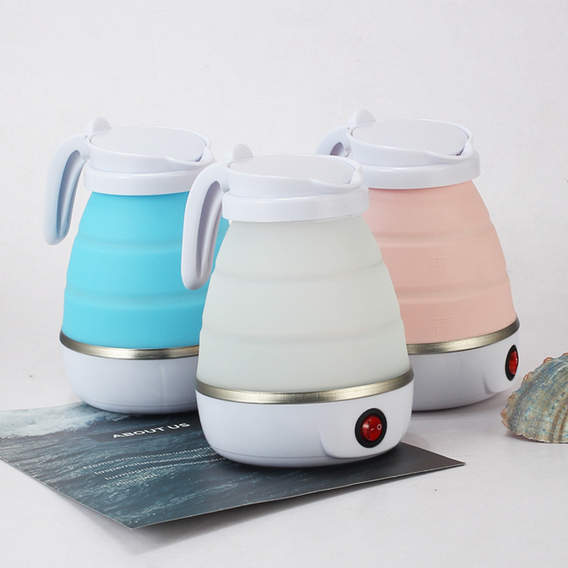 110v 220v Travel portable Silicone foldable 0.6L 600w electric kettle folding mini electric kettle