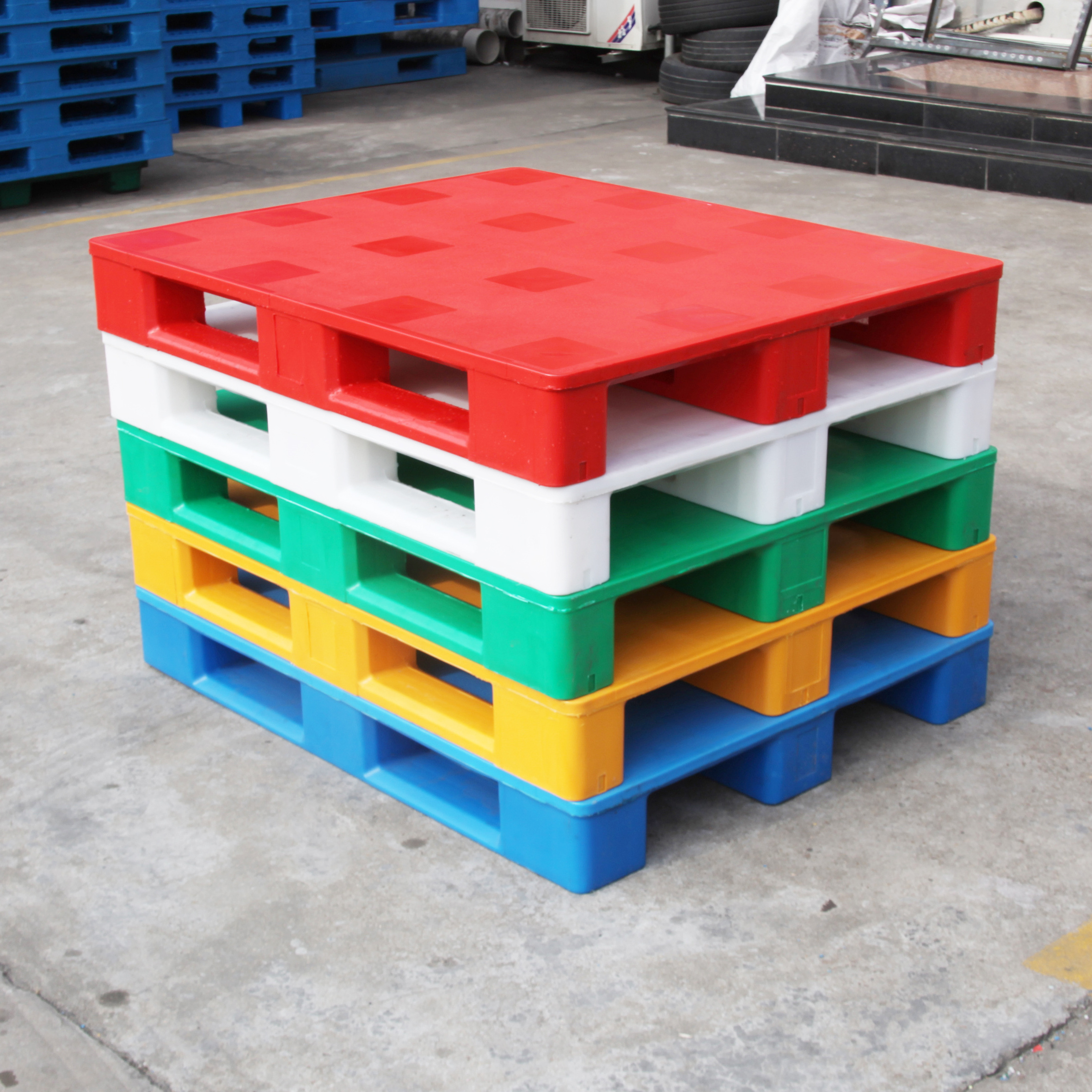 Manufacture High Quality Heavy Duty Colorful HDPE Pallets  Industrial HDPE Euro Stackable Plastic Pallets