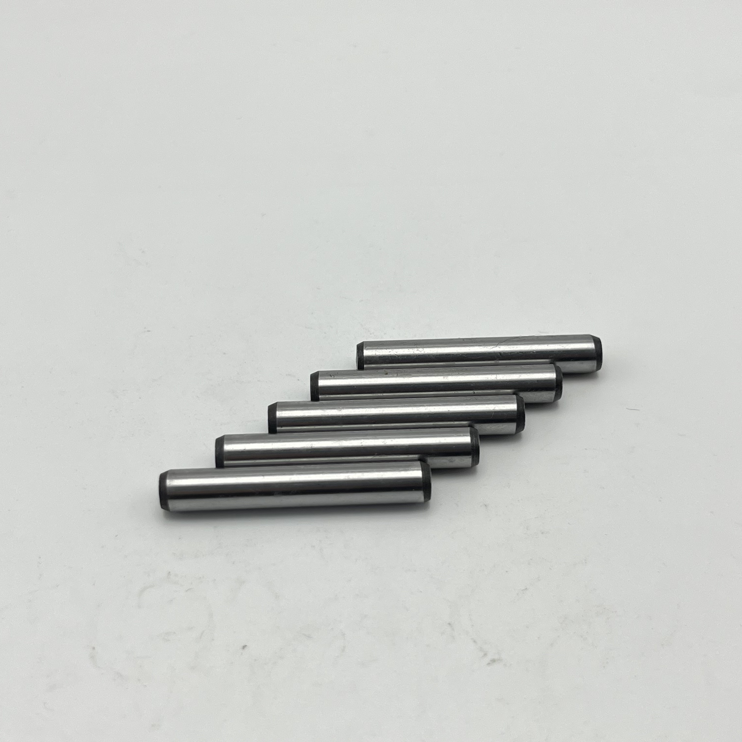 Precision Dowel Pins High Precision Straight Carbon Steel Dowel Pins