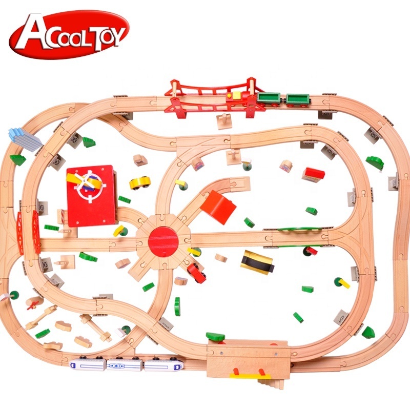 130pcs DELUXE Wooden Trains Track Toys Electric Train Set  Slot Toy  