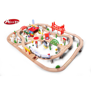 130pcs DELUXE Wooden Trains Track Toys Electric Train Set  Slot Toy  