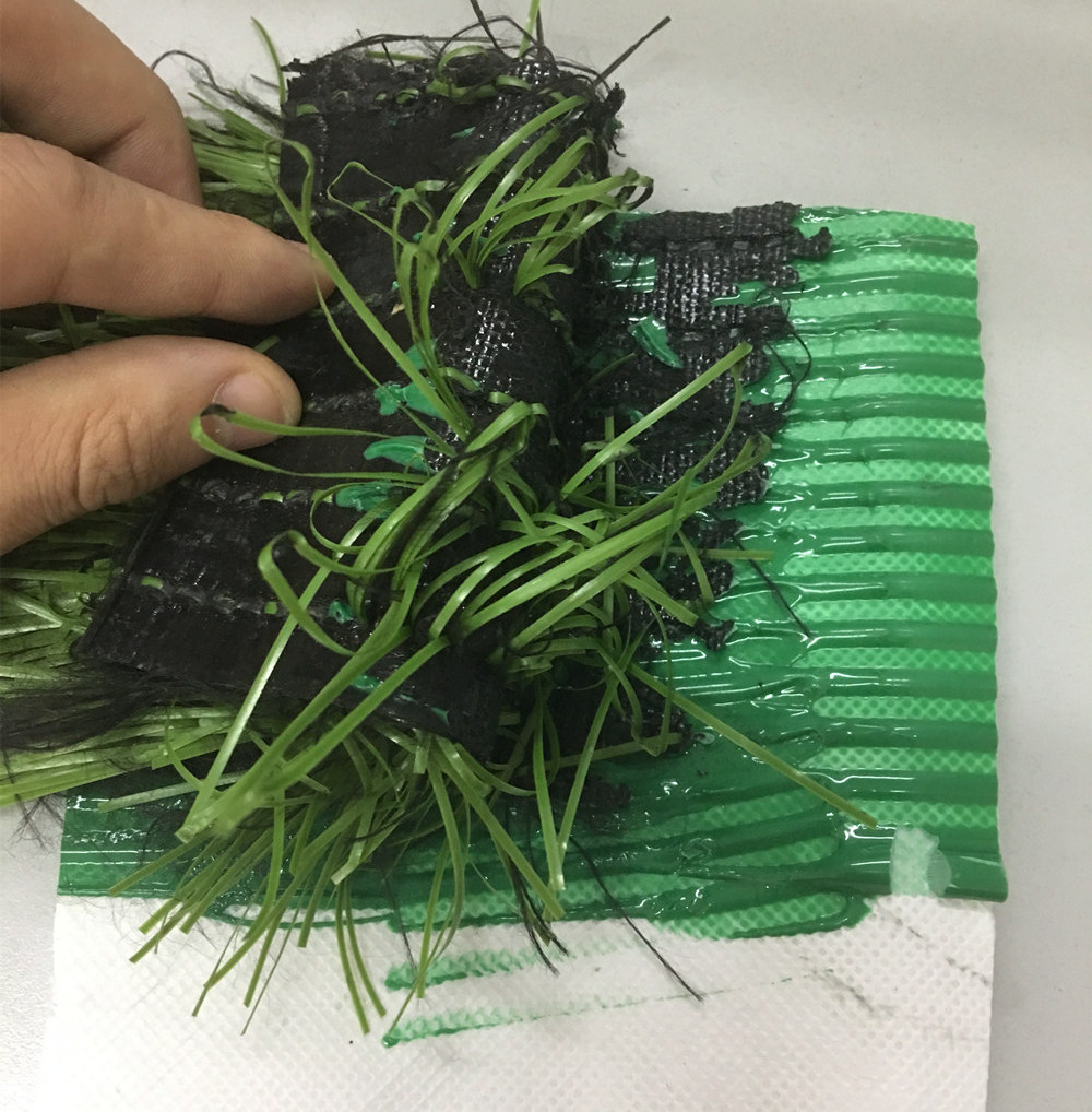 Polyurethane adhesive glue for landscape artificial grass and synthetic turf installation