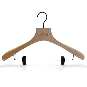 Hot Sale Customized Luxury Branded Coat Wooden Hanger Suit Ash Wood Hanger For Clothing With Clips