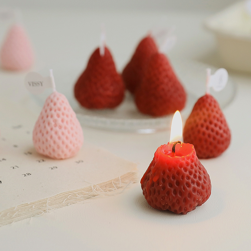 2023 hot mini Soy Wax Cute Strawberry Scented Candles Party Candle