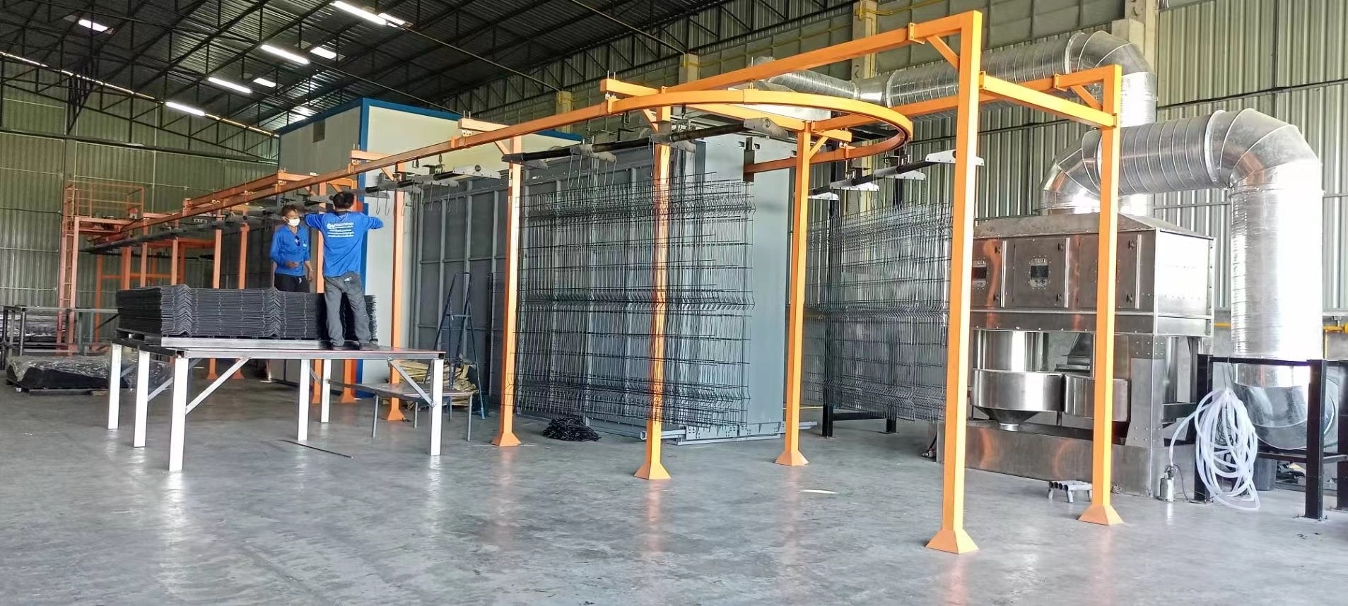 Automatic PVC Dip Powder Coating Line  Powder Dip Coating Painting System  For Fence With Fluidized Bed