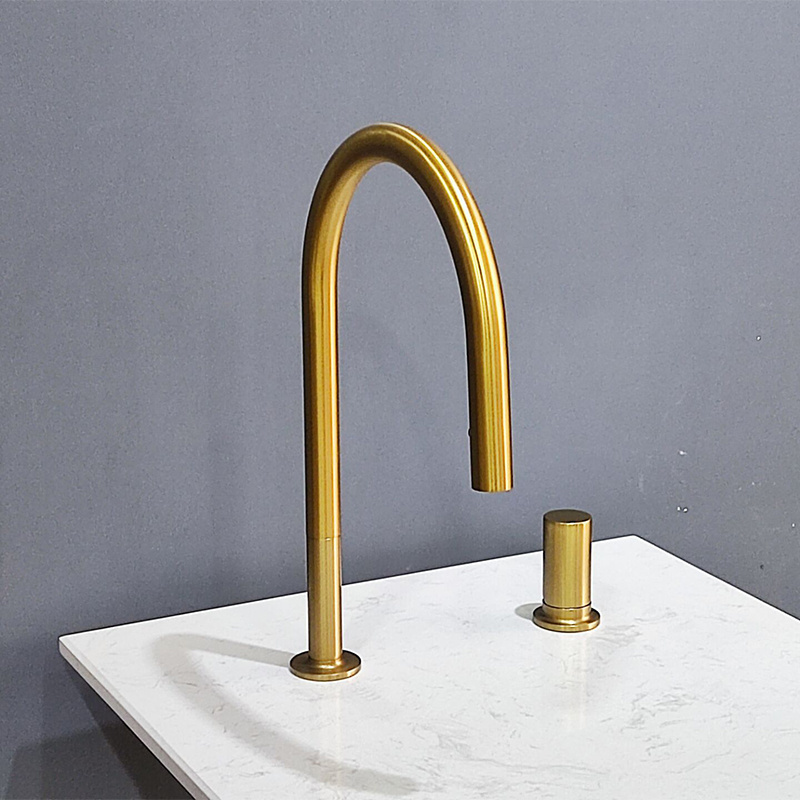 Gold pull down kitchen mixer brass kitchen faucet