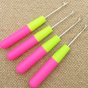 dreadlock crochet needle set candy crochet hook heads, plastic crochet hook with handle, crochet latch hook hair crochet hooks