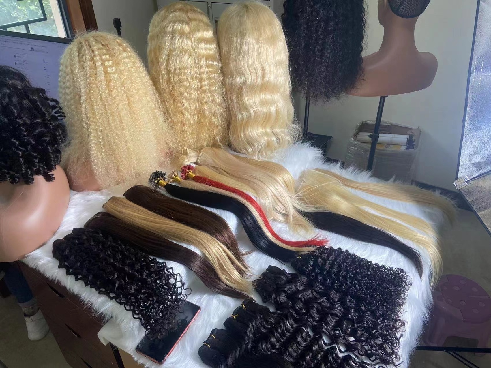 Wholesale African knotless Box Braiding Hair Wig Glueless Synthetic Hair Vendors Full Lace Front Braided Wigs for Black Women