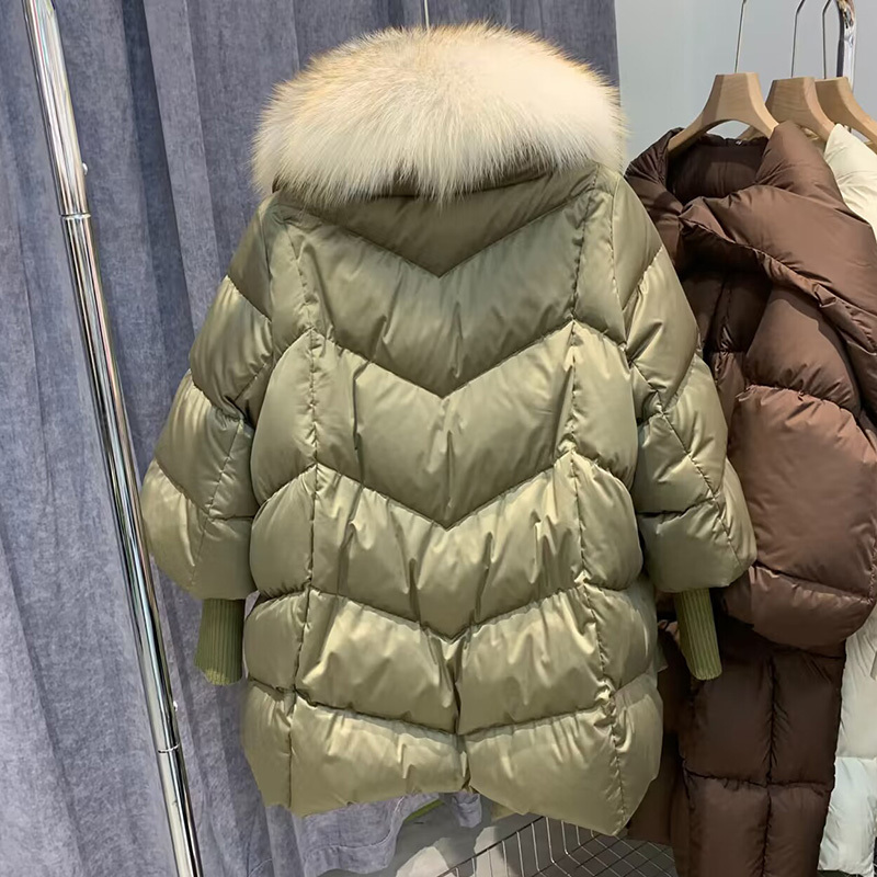 High Quality Goose Down Jacket Soft Winter Women Down Coat with Real Fox Fur