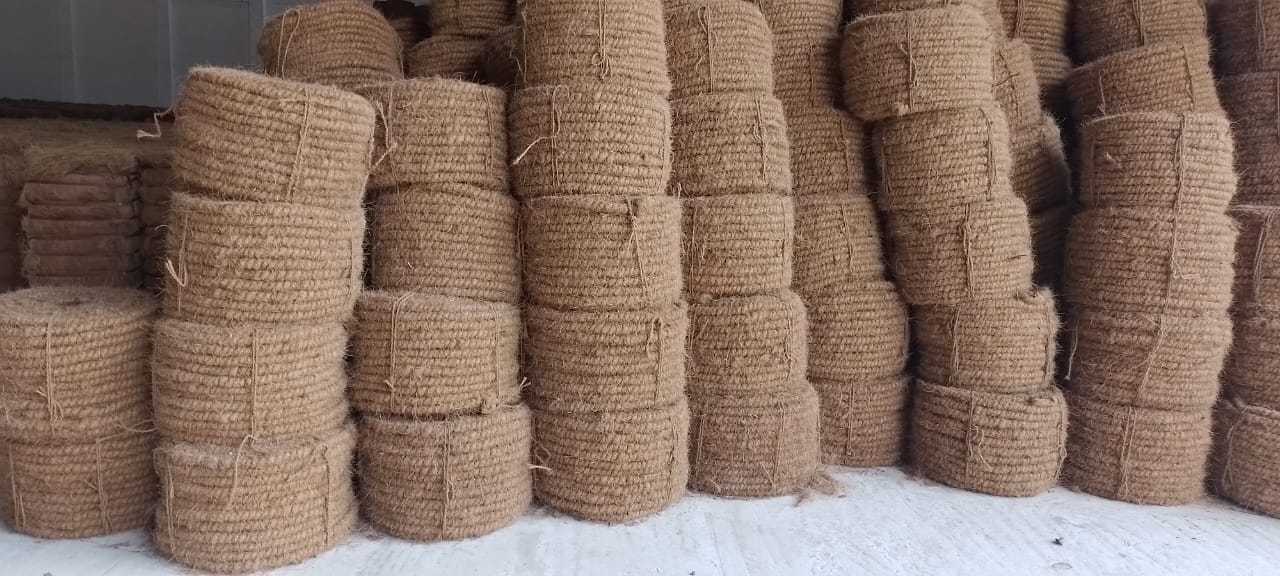 Machine twisted Coir Fibre for Mattresses made out of Coir Mix Fibre 100% Natural at cheap price