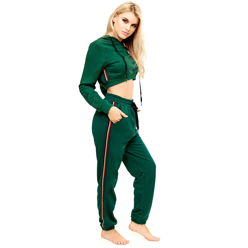 Crop Tracksuits in 100% Cotton Fabric Plain Hoodie with Comfortable Pant Crop Jogging suits